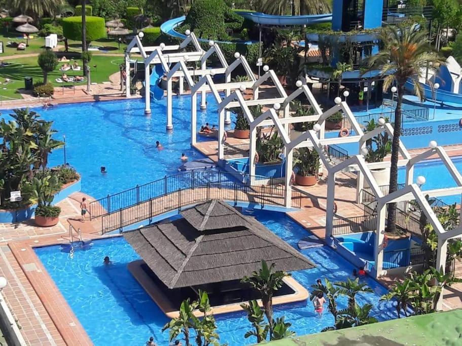 Benalbeach. 1º Linea De Playa. 贝纳尔马德纳 外观 照片