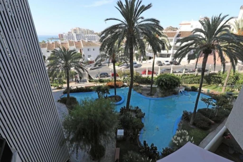 Benalbeach. 1º Linea De Playa. 贝纳尔马德纳 外观 照片